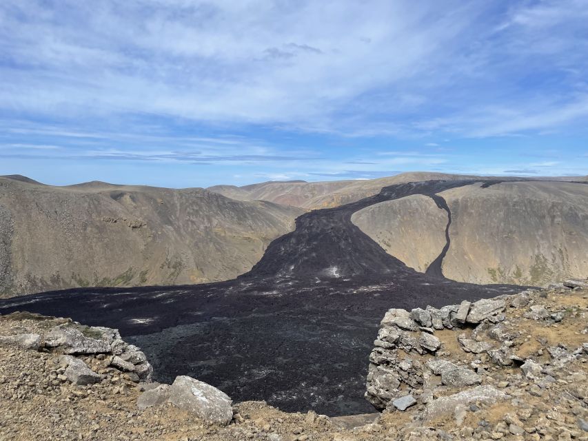 From Reykjavik: Reykjanes Geopark Tour and Sky Lagoon Visit - Seltún’s boiling ground and mineral colors