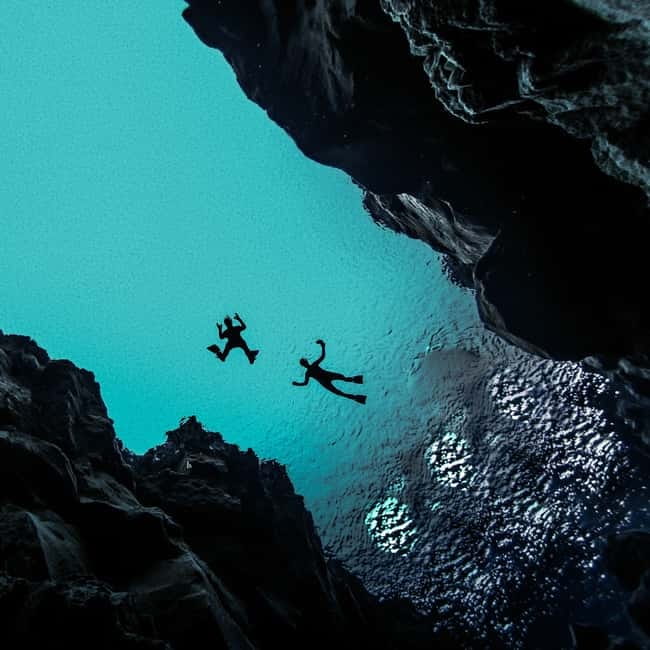 From Reykjavik: Silfra Snorkeling with Free Photos - Drysuit or wetsuit: choose comfort over bravado