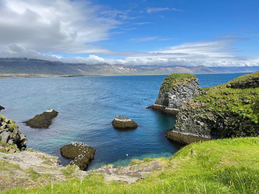 From Reykjavik: Snæfellsnes Full-Day Tour with Homemade Meal - Kirkjufell, the arrowhead mountain