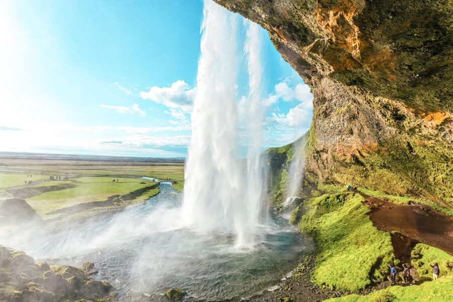 From Reykjavik: South Coast Full-Day Trip - The guides make the long day easier