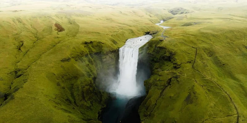 From Reykjavík: South Coast Highlights Day Tour - Seljalandsfoss and the walk behind the water