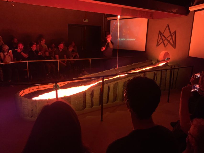 From Reykjavík: Vík Lava Show & South Coast Waterfalls Tour - Why the Lava Show gives this tour its edge