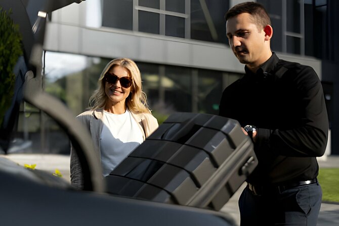 From Skarfabakki Cruise Terminal: Private Transfer to KEF Airport - Key points to know before booking
