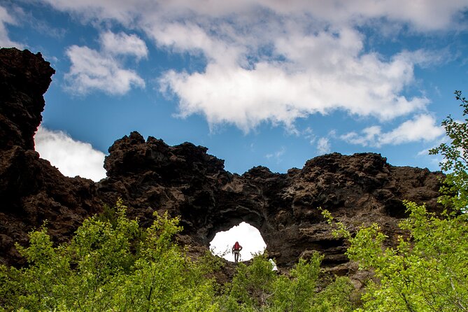 Full-Day Lake Mývatn & Goðafoss Small Group Tour - Goðafoss gives the morning a strong start