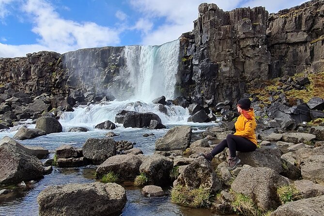 Geological Golden-Circle Tour / Small group adventure - One hour at Gullfoss Falls