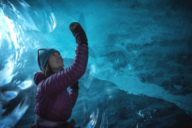 Glacier and Ice Cave Private Photoshoot - 15 Shot Photo Package - Who should book this outing