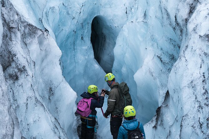 Glacier Hike Experience on Sólheimajökull - Meet on location - Reading the glacier’s ice formations