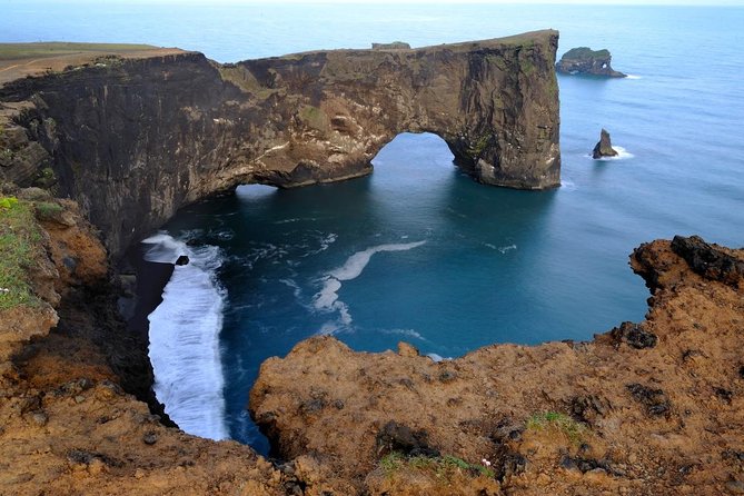 Glacier Lagoon, Diamond Beach, Black Sand Beaches and Waterfalls - Seljalandsfoss: Walking Behind the Water
