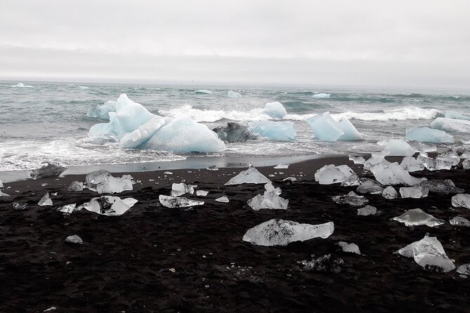 Glacier Lagoon Private Tour with Private Zodiac boat ride on the Iceberg Lagoon - Skógafoss: power, mist, and a broad view