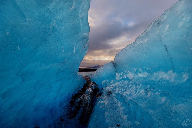 Glacier lagoon tour - Leaving Reykjavik for the South Coast