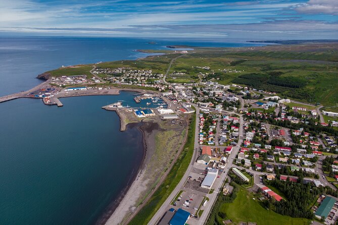 Goðafoss and Húsavík with a stop at the Geosea Baths - Why this Akureyri outing works well