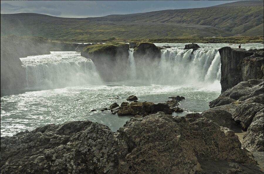 Godafoss Express Classy Round Trip Multiple Drop Off Choice - What the $140 price really buys