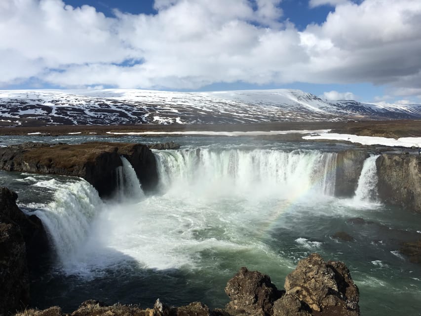 Godafoss Waterfall Short Day Tour from Akureyri Port - The guides make the short schedule better