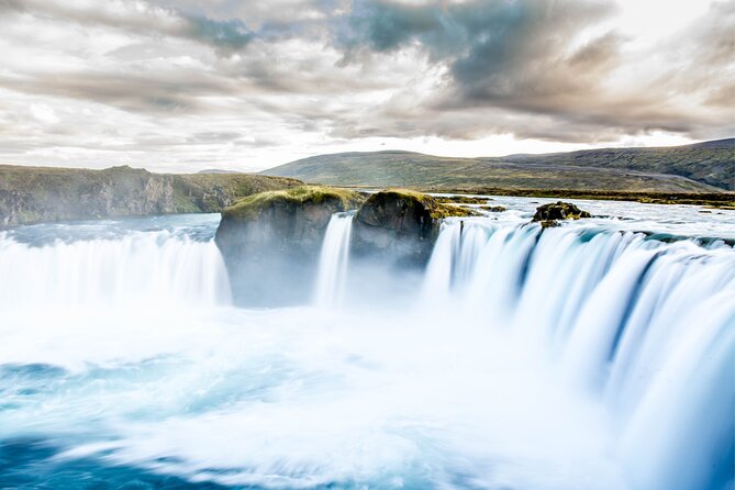 Godafoss Waterfall & Turf House Half-Day Tour from Akureyri Port - Through Fnjoskadalur toward Laufás