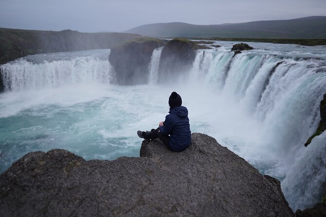 Godafoss Waterfall & Turf House Half-Day Tour from Akureyri Port - Guides, buses, and the feel of the day
