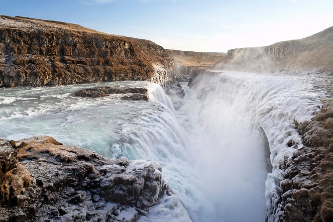 Golden Circle 7 Hours Bus Tour from Reykjavik - Thingvellir National Park: where politics meets geology
