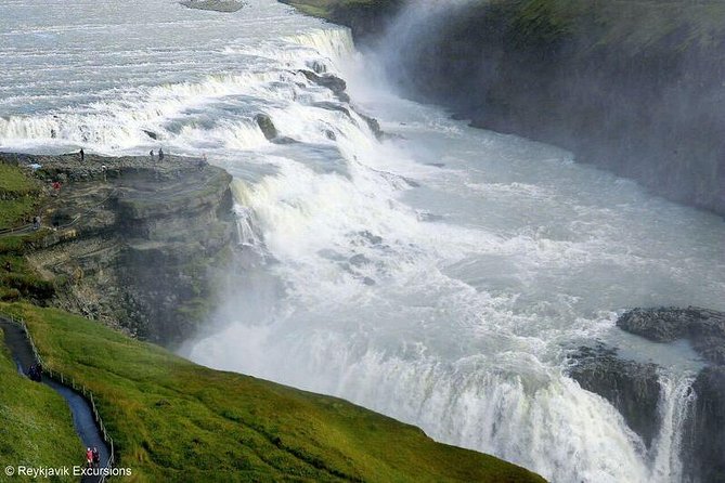 Golden Circle and Fontana Geothermal Spa Day Trip from Reykjavik - Timing, food, and comfort on the road