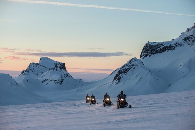 Golden Circle and Glacier Snowmobile Experience from Reykjavik - Weather, daylight, and the risk of a changed schedule
