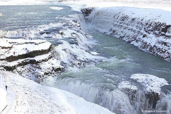 Golden Circle and Glacier Snowmobiling Day Trip from Reykjavik - What the $300 price really buys