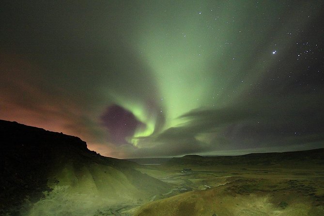 Golden Circle and Northern Lights Superjeep Tour from Reykjavik - Why this 12 p.m. departure works