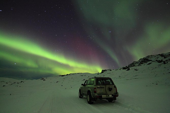 Golden Circle and Northern Lights Superjeep Tour from Reykjavik - Þingvellir: walking between two worlds