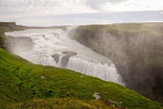 Golden Circle and Sky Lagoon Full-Day Tour - Kerid crater and its striking colors