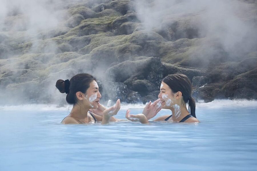 Golden Circle & Blue Lagoon(Premium Entrance) - PRIVATE TOUR - Feeling the force of Gullfoss