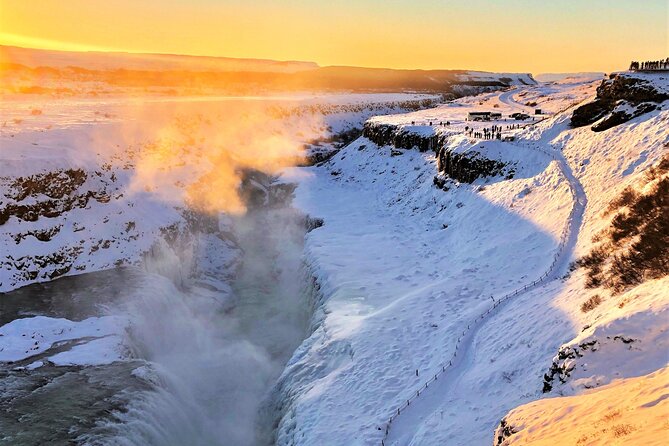 Golden Circle, Fridheimar Farm & Horses Small Group Tour from Reykjavik - Kerid Crater and its red volcanic walls