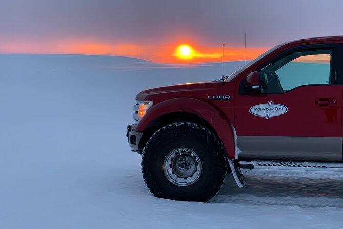 Golden Circle Glacier Super Jeep Tour / guided private tour - Laugarvatn and the road toward Geysir