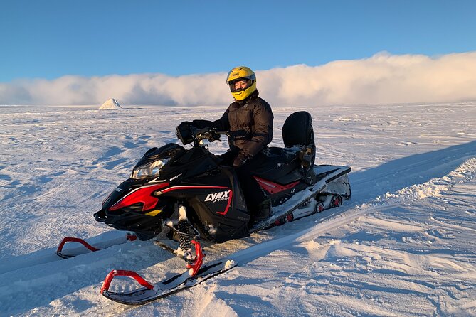 Golden Circle Glacier Super Jeep Tour / guided private tour - Optional snowmobile time on Langjökull