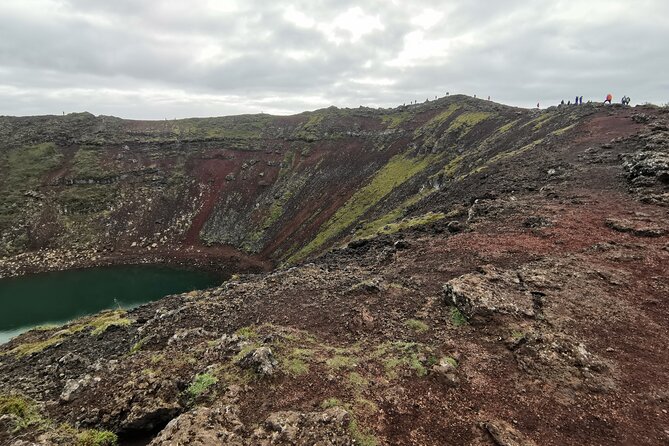 Golden Circle of Iceland, small group, Russian-speaking guide - Geysir and the eruptions of Strokkur