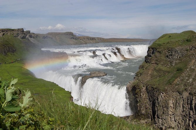 Golden Circle & Secret Lagoon & Friðheimar (lunch included) - PRIVATE TOUR - Secret Lagoon: a calm finish in Flúðir