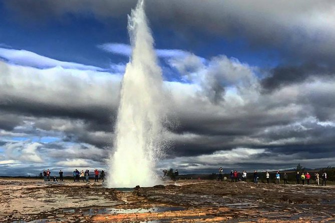 Golden Circle & Secret Lagoon & Friðheimar (lunch included) - PRIVATE TOUR - Geysir and Faxi: Iceland’s restless ground