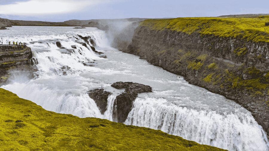 Golden Circle - Shore Excursion - Luxury transport matters on a nine-hour route