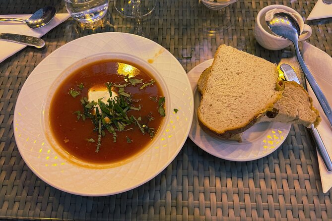 Golden Circle Silfra Snorkeling and Fridheimar Tomato Farm Lunch - Who will get the most from this outing