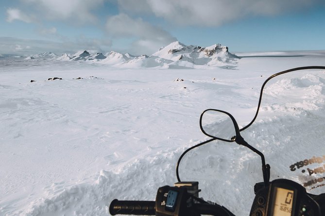 Golden Circle Super Jeep Tour and Snowmobiling from Reykjavik - Thingvellir National Park: geology and national identity