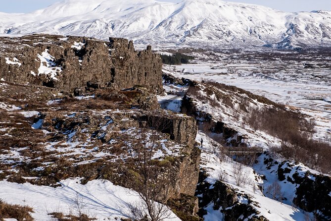 Golden Circle with Kerid Crater & Local Farm Visit in Small Group - Why this Golden Circle tour works for a one-day plan