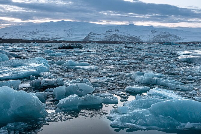Guided Glacier Walk - Meeting the glacier at Jökulsárlón