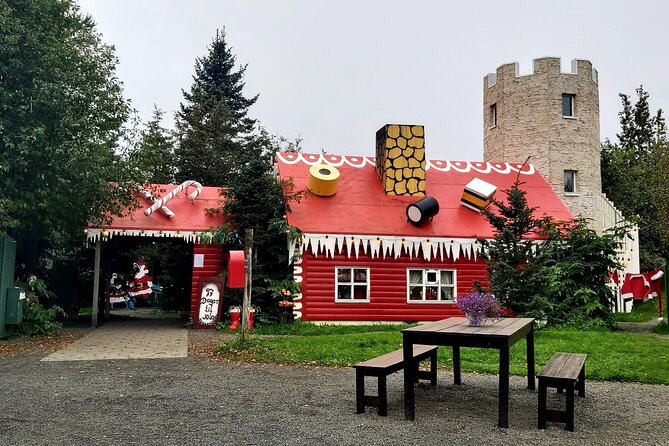 Half-Day Combo Tour to Goðafoss, Laufas and The Christmas House - Guides, group size, and the feel of the ride