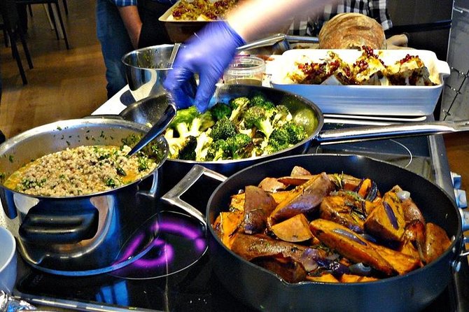 Hire a Private Chef - What the chef prepares before dinner