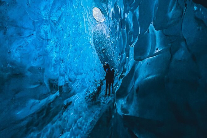Ice Cave and Glacier Exploration Tour of Vatnajökull from Jökulsárlón - Starting beside Jökulsárlón at 10:00 a.m.