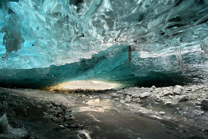 Ice Cave and Glacier Exploration Tour of Vatnajökull from Jökulsárlón - Who should book this experience?