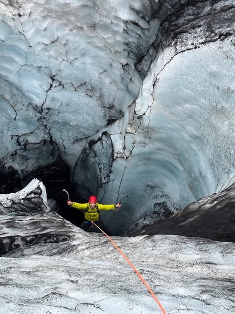 Ice climbing at Sólheimajökull - Safety briefing and glacier equipment