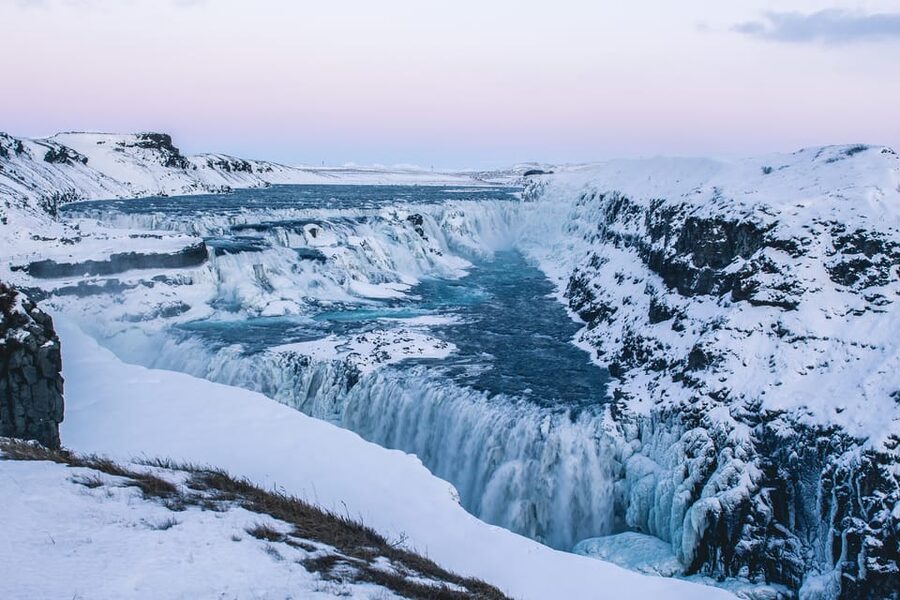 Iceland 3-Day Tour Golden Circle, Glacier Lagoon, & Ice Cave - Guides can make or break this route