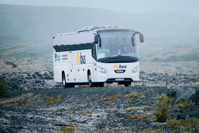 Iceland Airport Transfer from Reykjavík Hotels to KEF Airport - Comfort, luggage, and group size