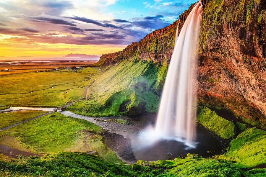 Iceland: Full-Day South Coast, Black Beach & Waterfalls Tour - Five Things to Know Before You Go