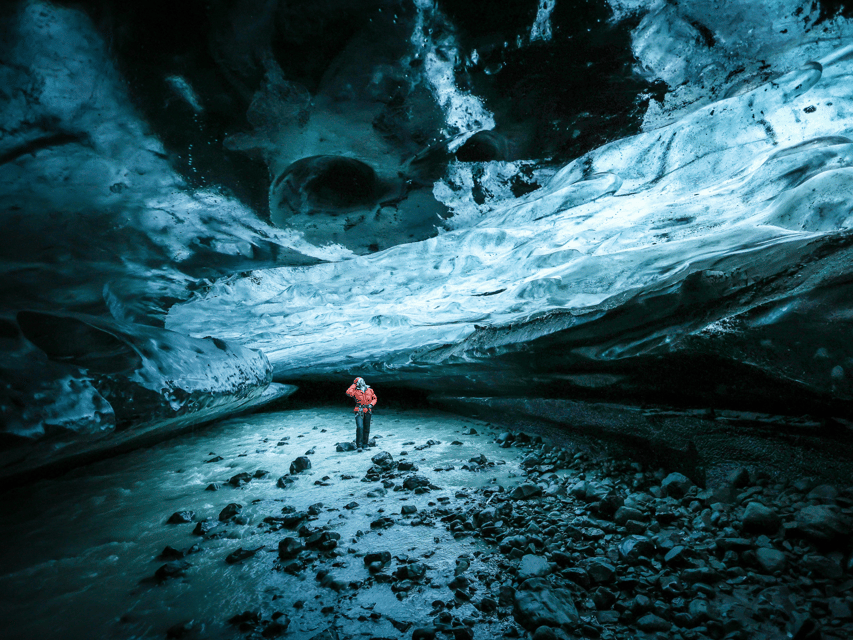 Iceland: Glacier Zip Line Tour with Hike or Ice Cave Visit - Summer’s glacier hike instead of the cave