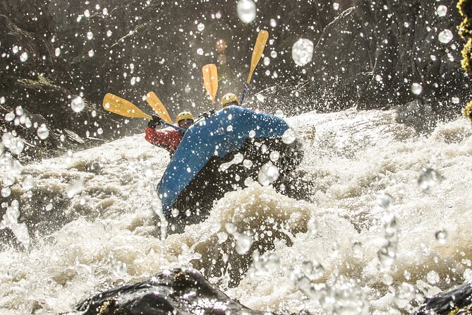Iceland’s Top Grade 4 Rafting – Drysuit, Canyon & Adrenaline - Dry suits make the cold manageable