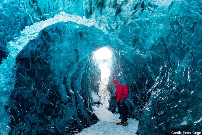 Iceland: See & Experience it ALL in 9 Days, 1st Class Custom Tours - Day 1: Akureyri, whales, and the Northern Lights