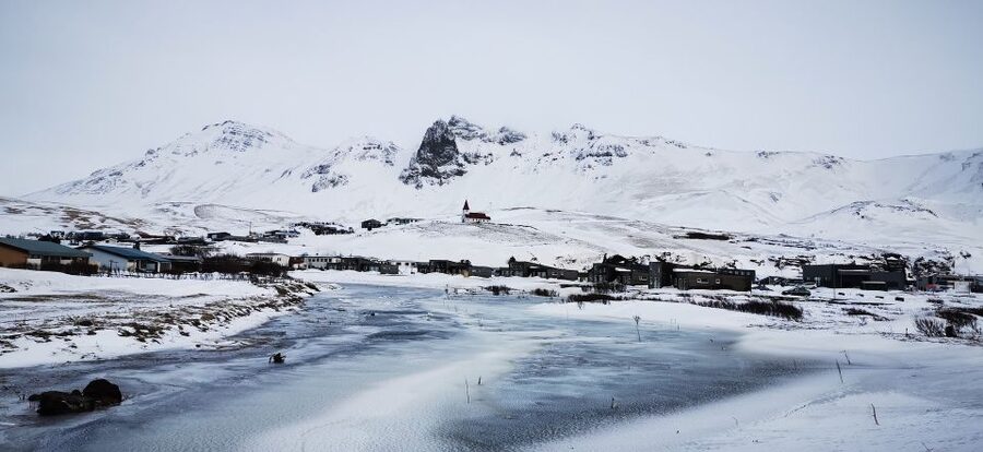 Iceland: South Coast and Northern Lights Tour - Hunting the Northern Lights after dark